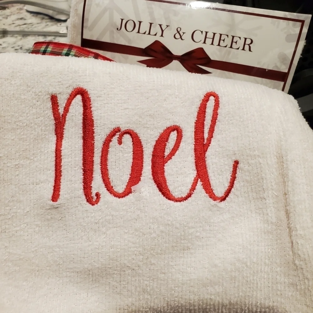 🍒 NEW 3 PC TOWEL SET
